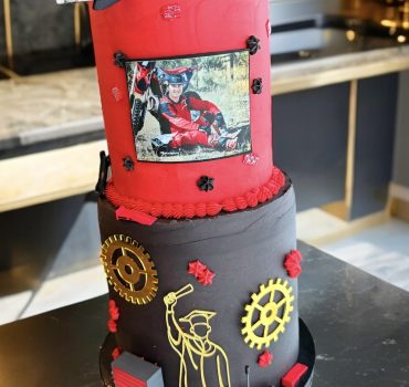 thumbnail_Facetune_08-06-2024-18-32-19